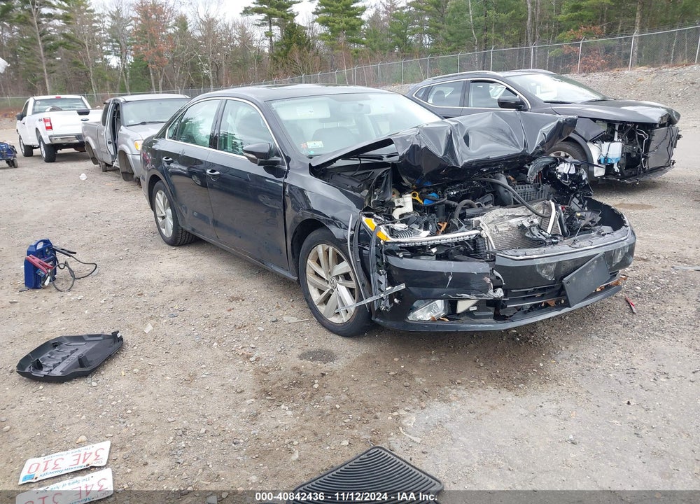 2018 VOLKSWAGEN PASSAT 2.0T SE VIN: 1VWBA7A39JC044681