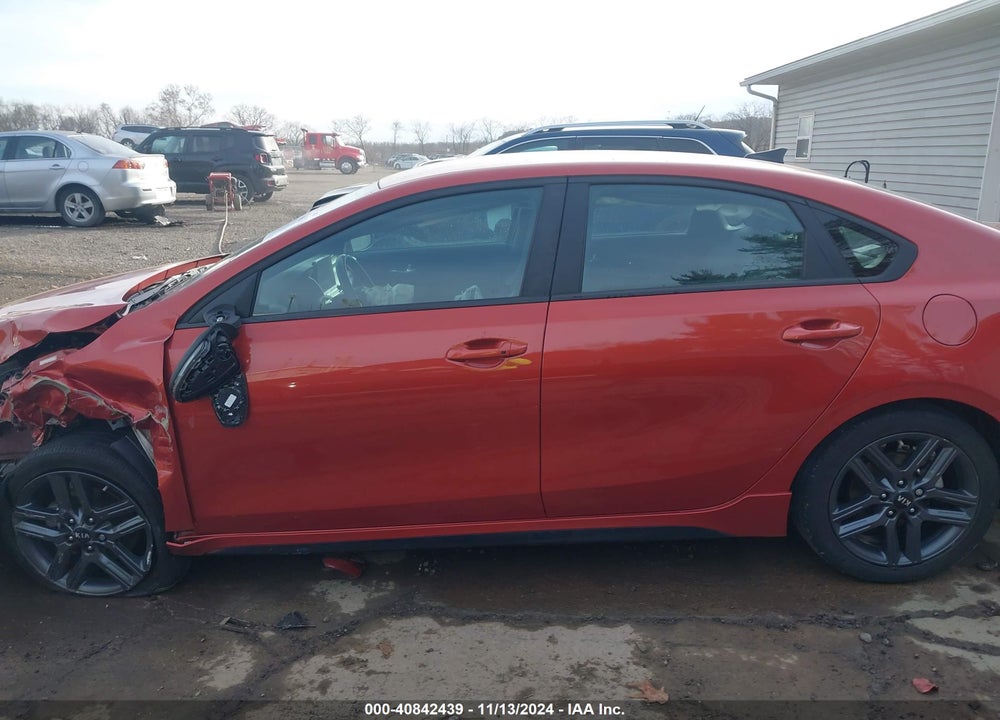 2021 KIA FORTE GT LINE VIN: 3KPF34AD1ME401063