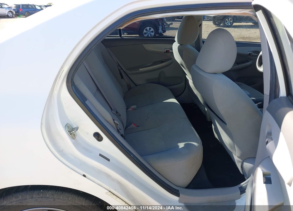 2010 TOYOTA COROLLA LE VIN: 1NXBU4EE2AZ335243