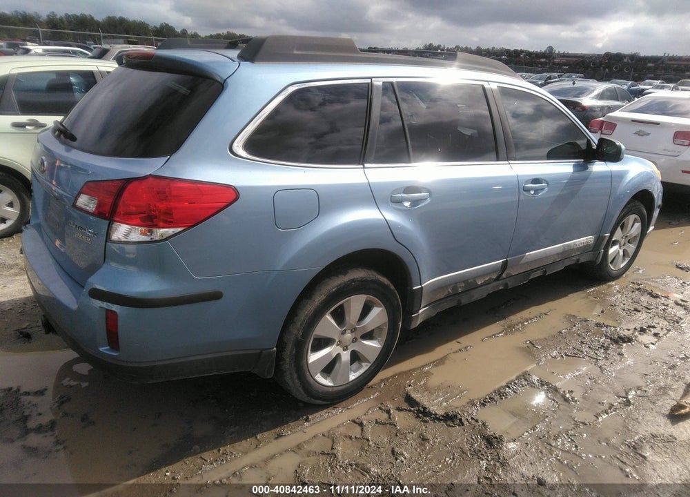 2010 SUBARU OUTBACK 2.5I LIMITED VIN: 4S4BRBKC3A3354348