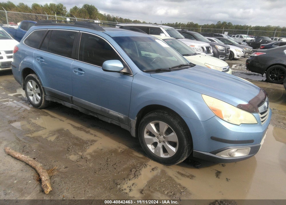 2010 SUBARU OUTBACK 2.5I LIMITED VIN: 4S4BRBKC3A3354348