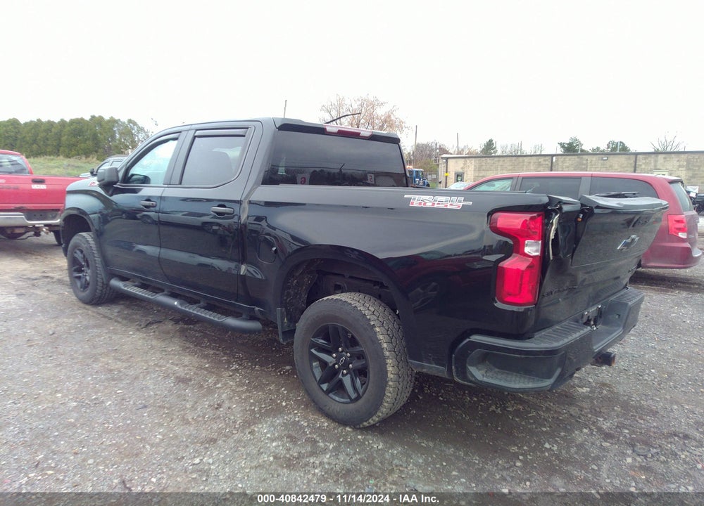 2021 CHEVROLET SILVERADO 1500 4WD SHORT BED CUSTOM TRAIL BOSS VIN: 3GCPYCEF9MG355093