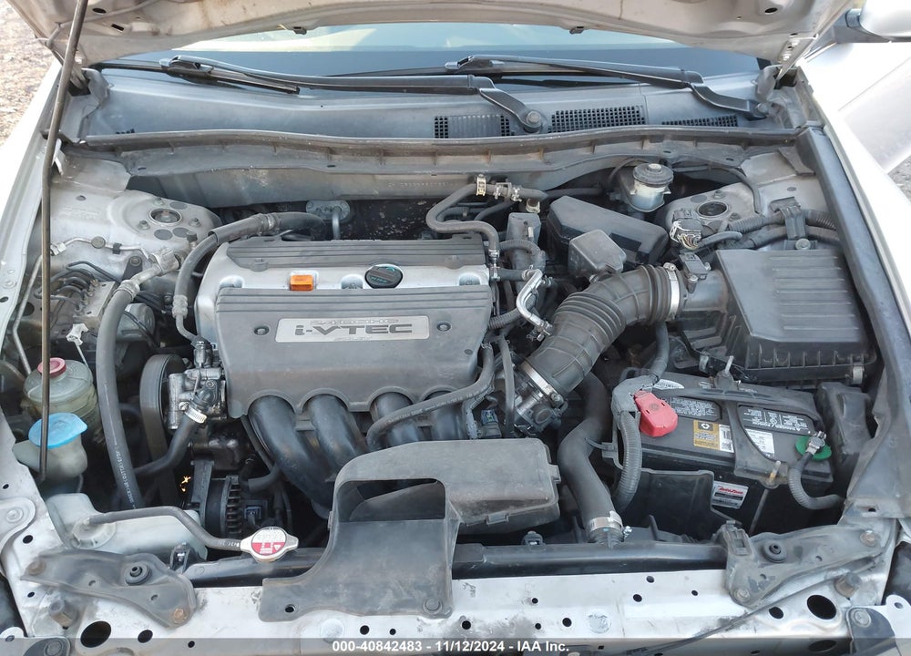 2008 HONDA ACCORD 2.4 LX VIN: JHMCP26398C033044