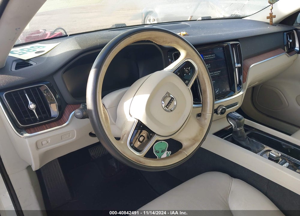 2020 VOLVO S60 T5 MOMENTUM VIN: 7JR102FK4LG030981