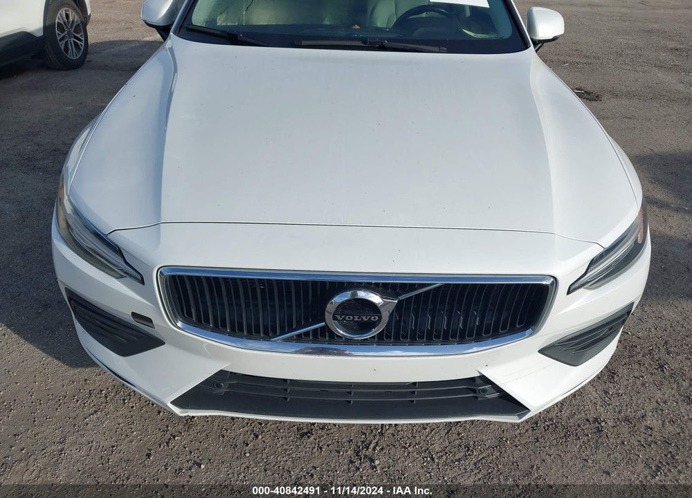 2020 VOLVO S60 T5 MOMENTUM VIN: 7JR102FK4LG030981
