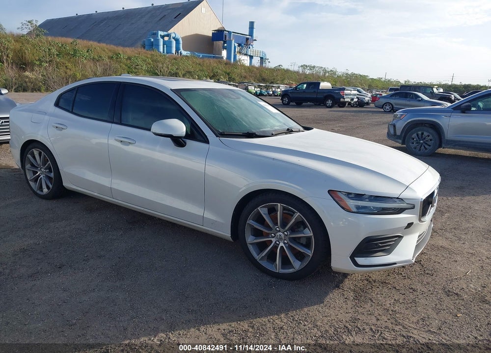 2020 VOLVO S60 T5 MOMENTUM VIN: 7JR102FK4LG030981
