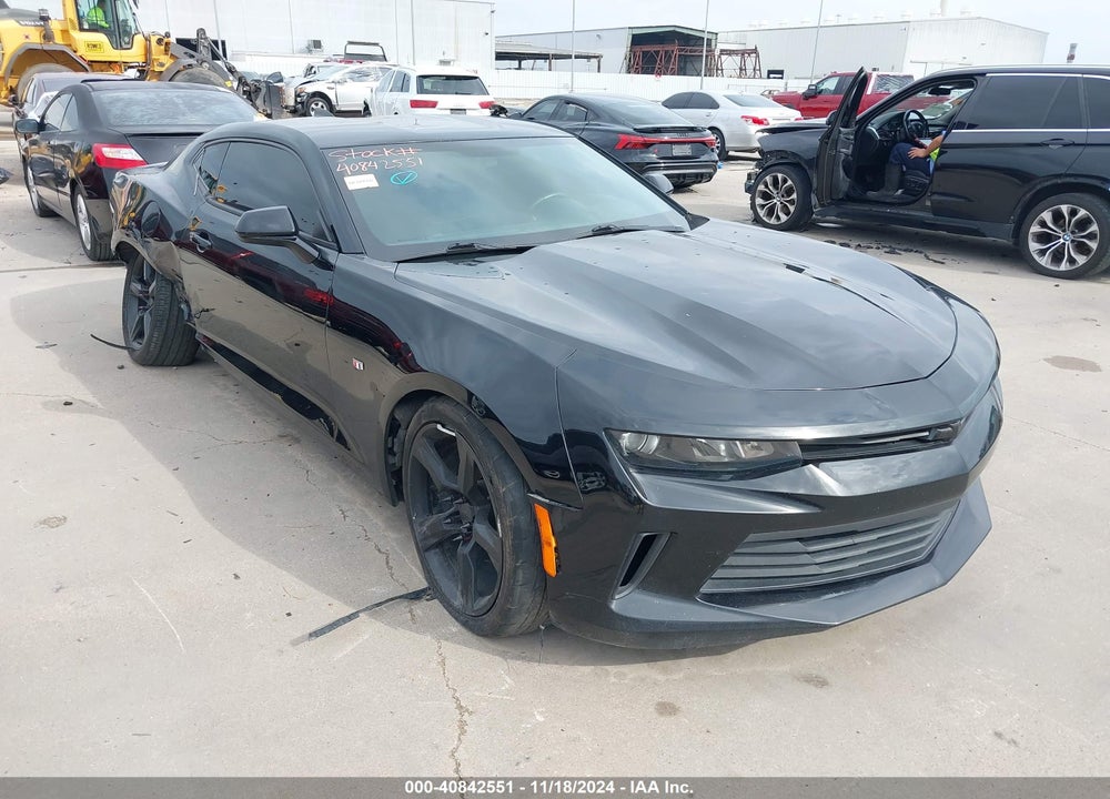 2017 CHEVROLET CAMARO 1LT VIN: 1G1FB1RS0H0170538
