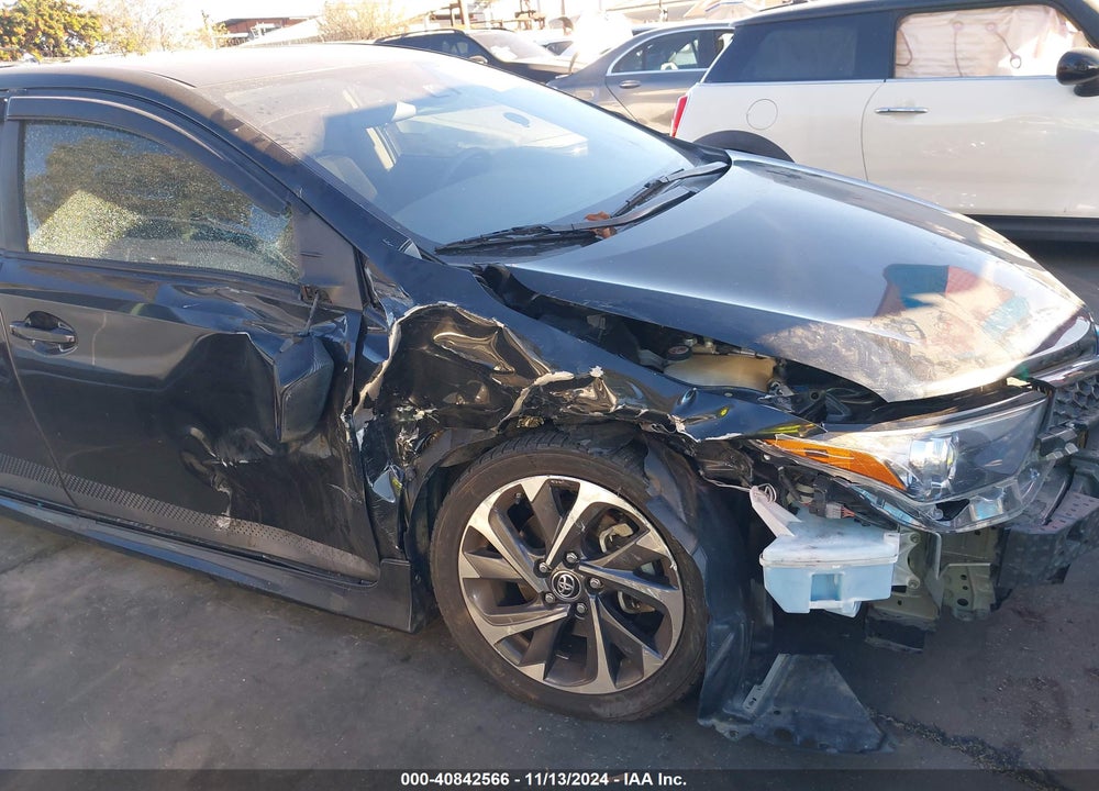 2018 TOYOTA COROLLA IM VIN: JTNKARJEXJJ558482