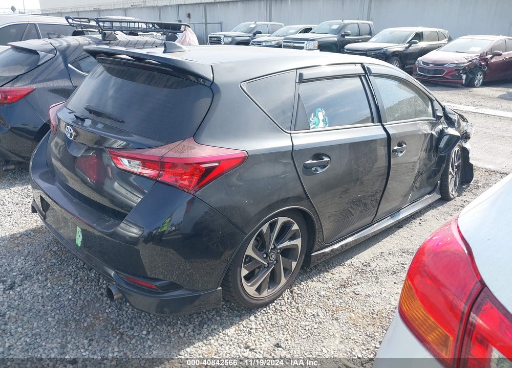 2018 TOYOTA COROLLA IM VIN: JTNKARJEXJJ558482
