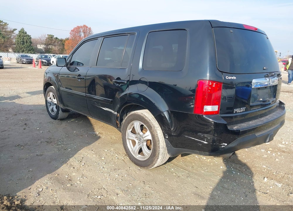 2013 HONDA PILOT EX-L VIN: 5FNYF4H5XDB075806