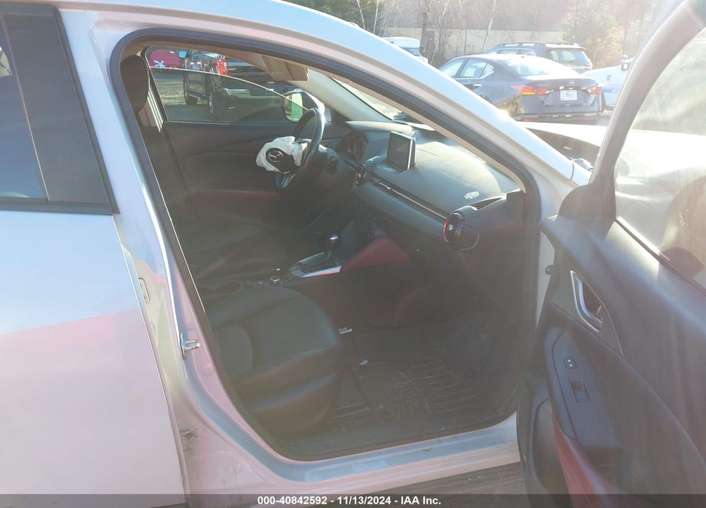 2017 MAZDA CX-3 TOURING VIN: JM1DKFC72H0173392