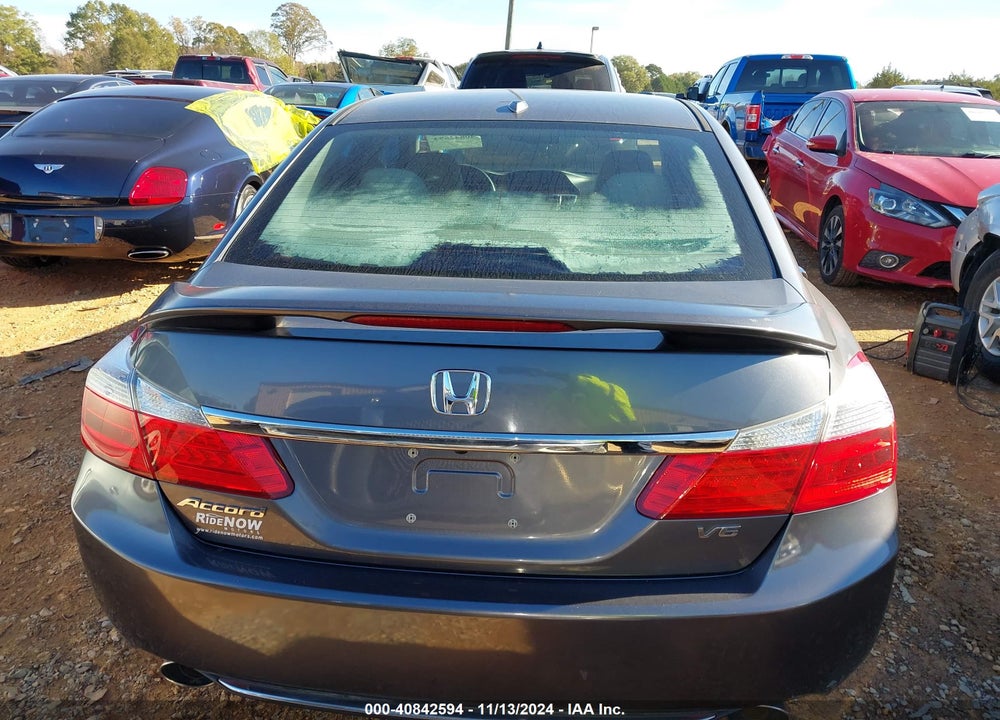 2013 HONDA ACCORD EX-L V-6 VIN: 1HGCR3F8XDA018721