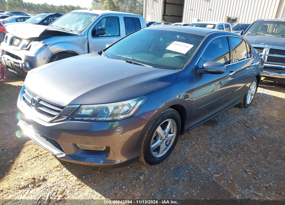 2013 HONDA ACCORD EX-L V-6 VIN: 1HGCR3F8XDA018721