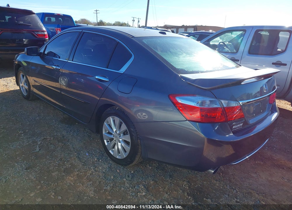 2013 HONDA ACCORD EX-L V-6 VIN: 1HGCR3F8XDA018721