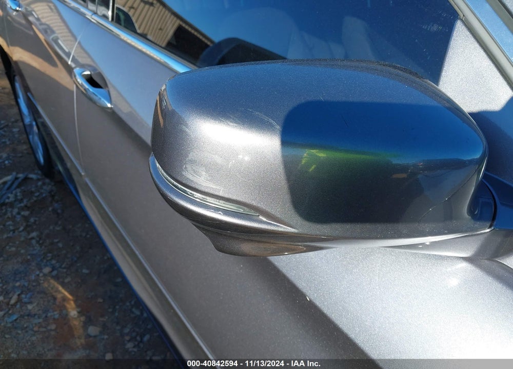 2013 HONDA ACCORD EX-L V-6 VIN: 1HGCR3F8XDA018721