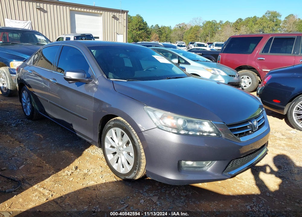 2013 HONDA ACCORD EX-L V-6 VIN: 1HGCR3F8XDA018721