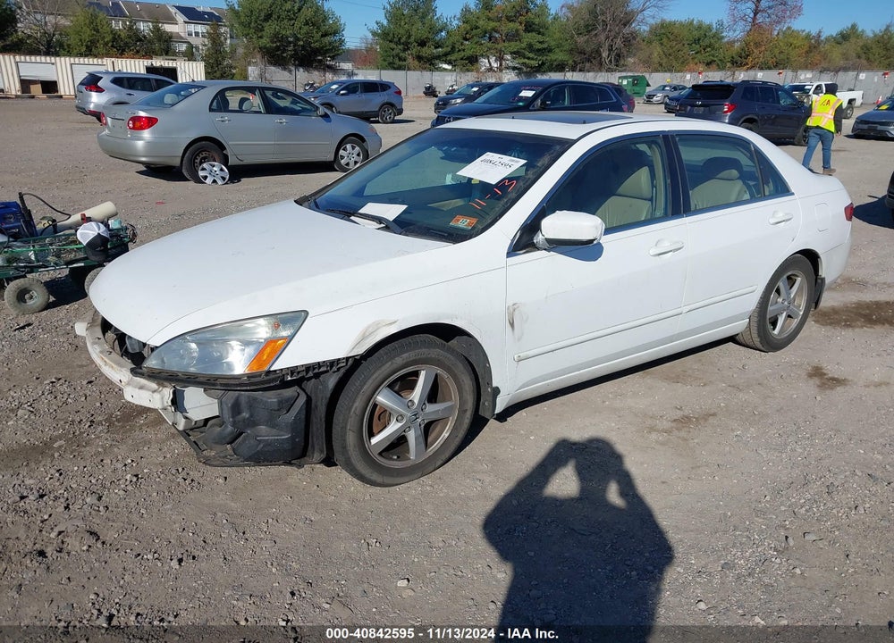 2005 HONDA ACCORD 2.4 EX VIN: 1HGCM568X5A125019