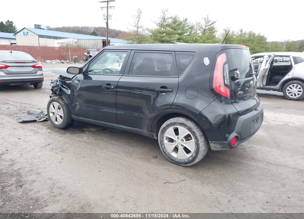 2015 KIA SOUL VIN: KNDJN2A21F7758091