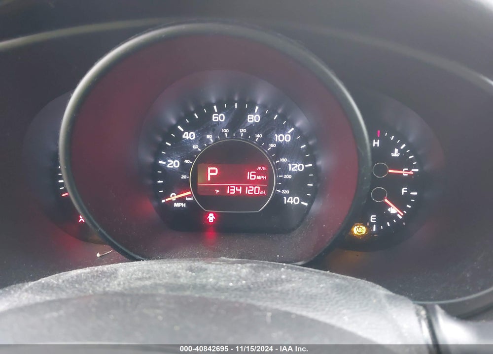 2015 KIA SOUL VIN: KNDJN2A21F7758091