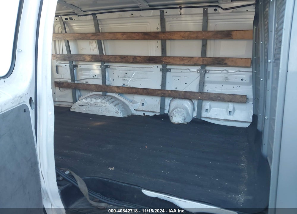 2011 FORD E-250 COMMERCIAL VIN: 1FTNE2EW3BDA50113
