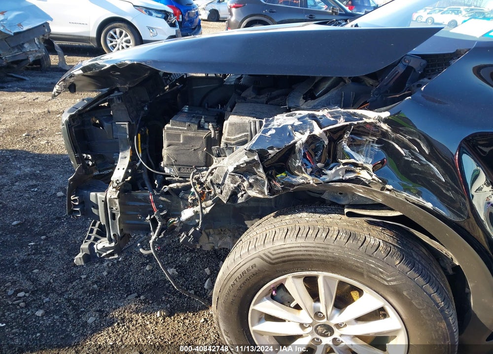 2019 KIA SORENTO 2.4L LX VIN: 5XYPGDA33KG447333