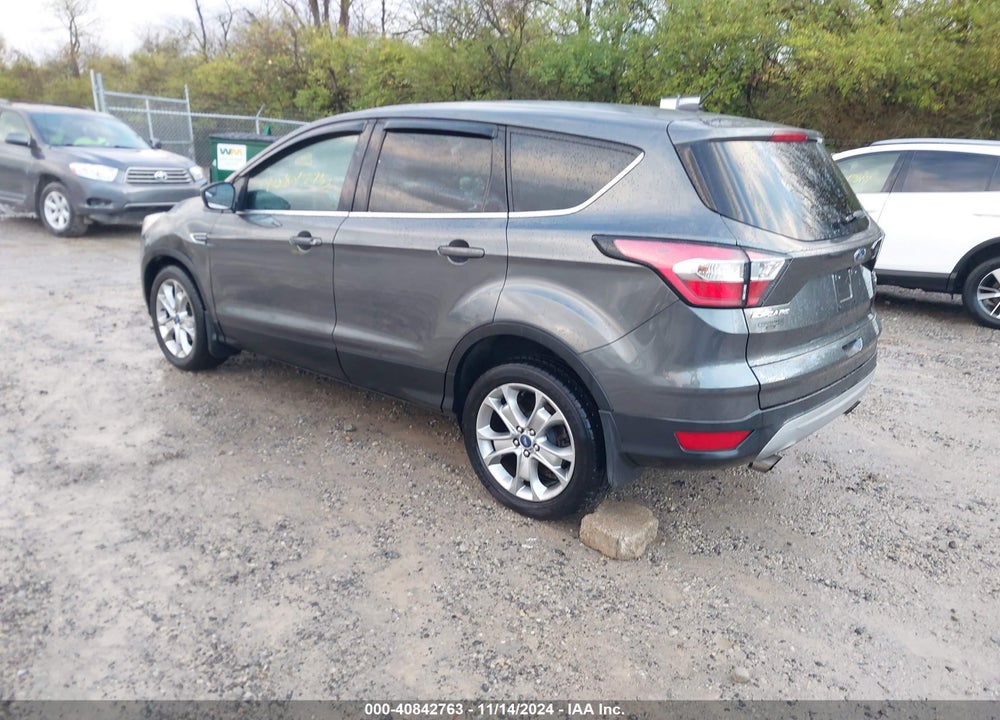 2017 FORD ESCAPE SE VIN: 1FMCU0GD9HUD36983