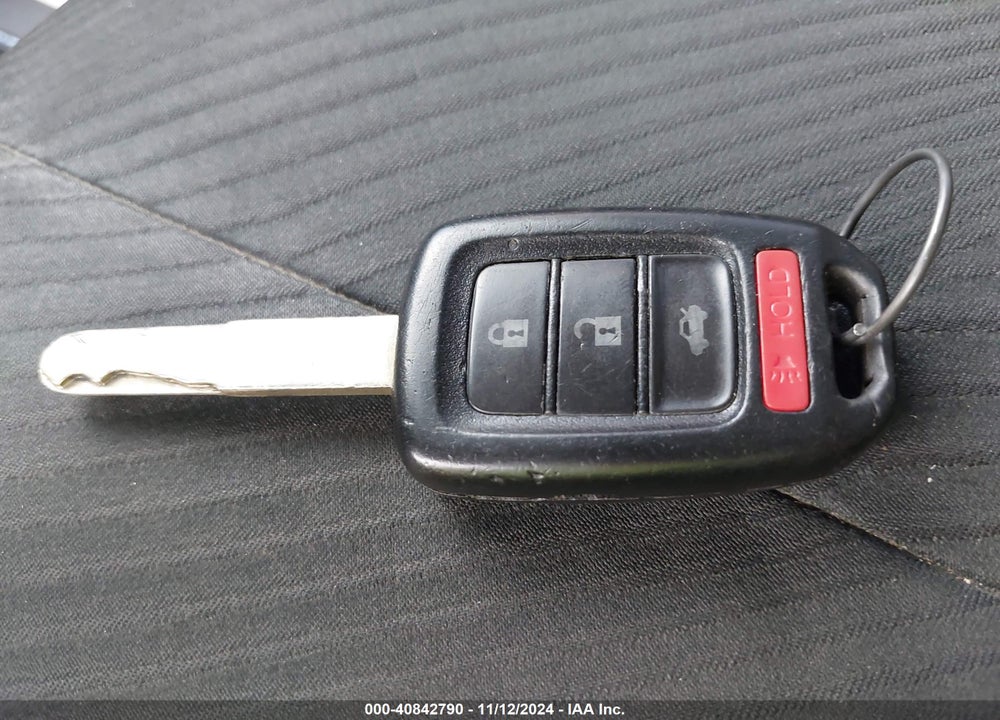 2015 HONDA ACCORD LX VIN: 1HGCR2F38FA110136