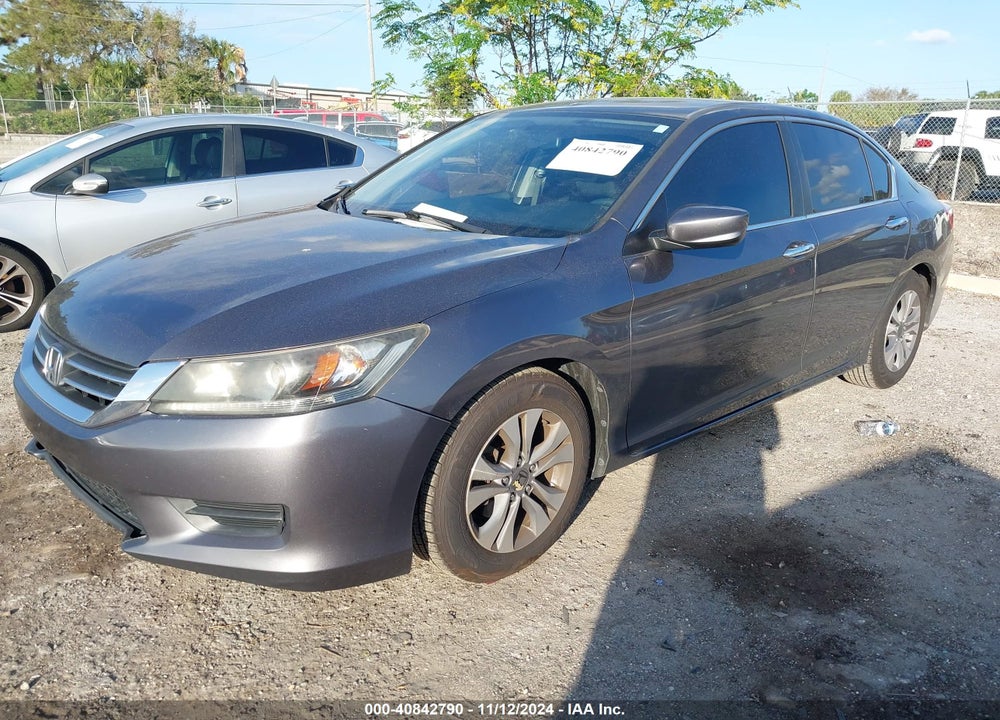 2015 HONDA ACCORD LX VIN: 1HGCR2F38FA110136