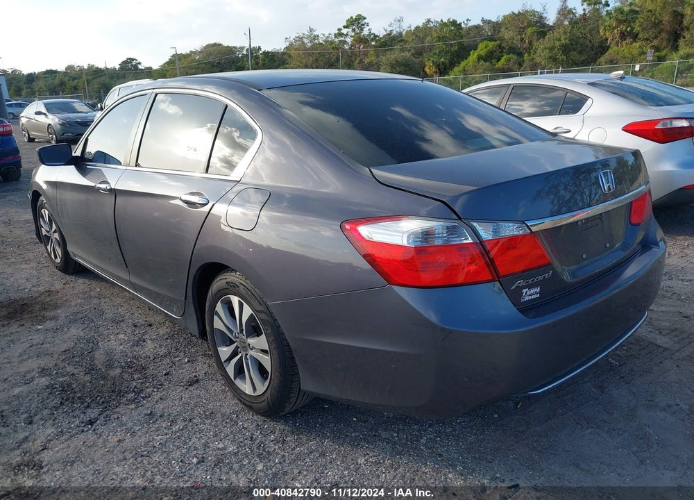 2015 HONDA ACCORD LX VIN: 1HGCR2F38FA110136