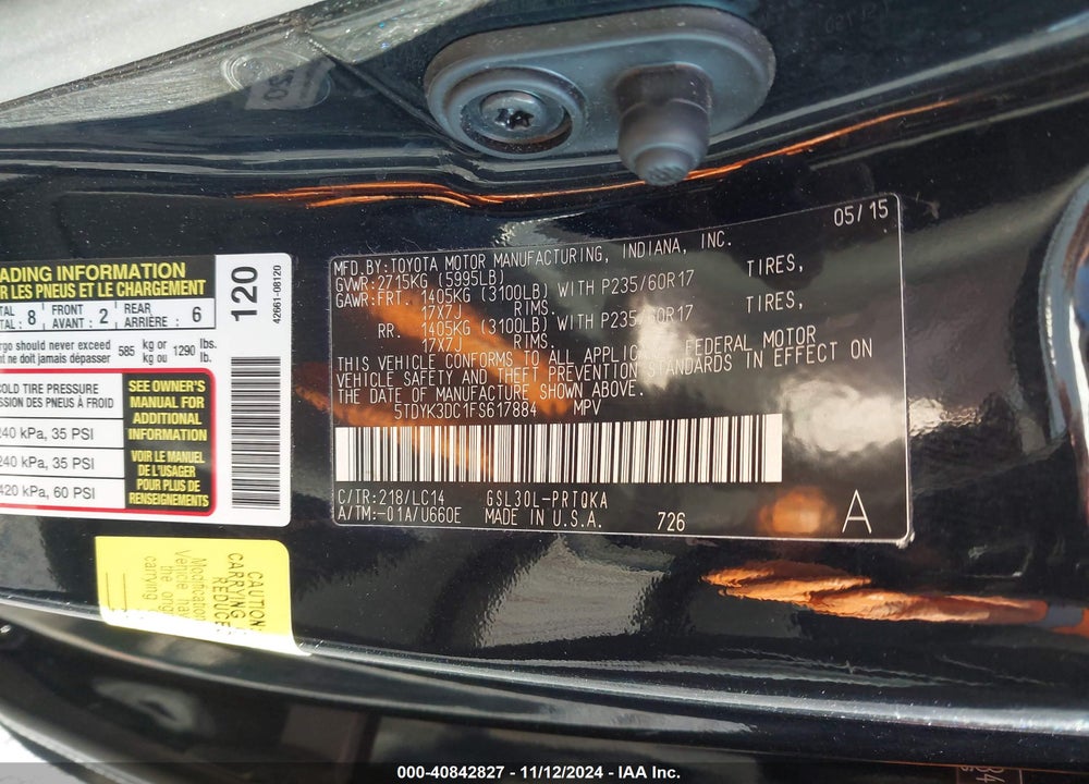 2015 TOYOTA SIENNA XLE 8 PASSENGER VIN: 5TDYK3DC1FS617884