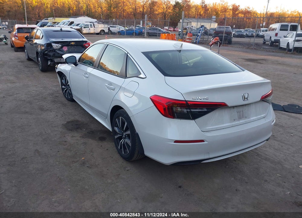 2022 HONDA CIVIC VIN: JHMFE1F76NX009093