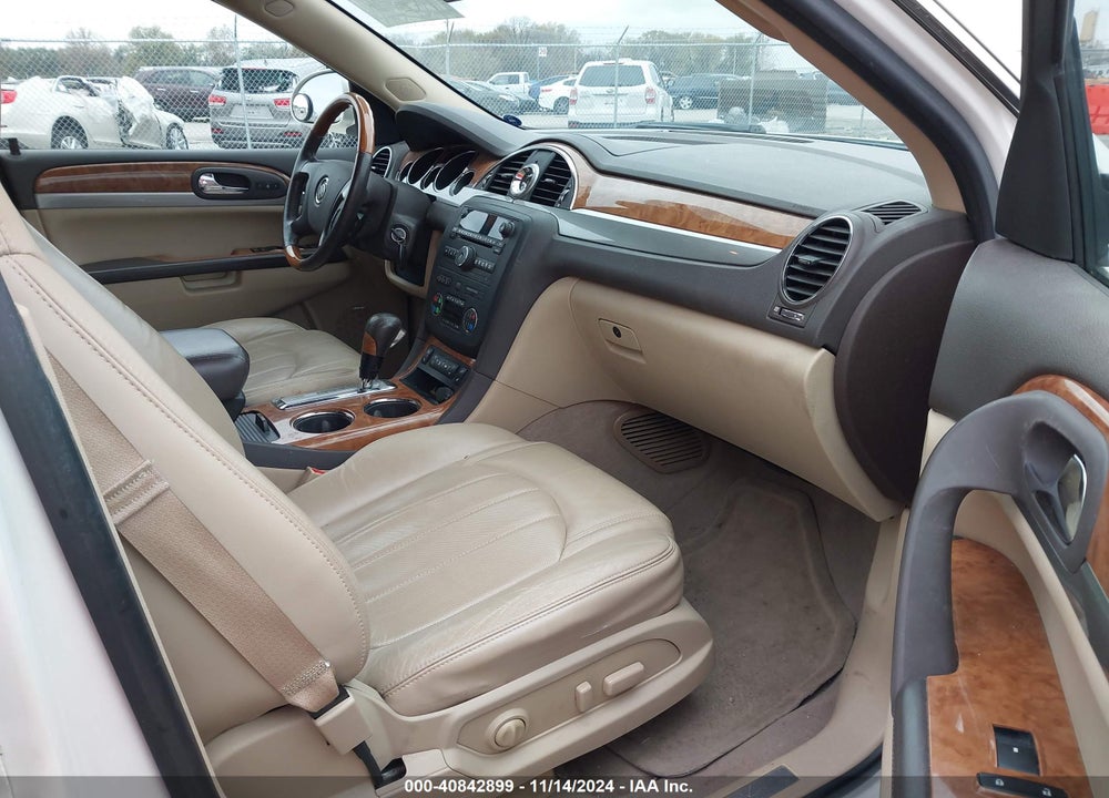 2011 BUICK ENCLAVE 1XL VIN: 5GAKRBEDXBJ224400