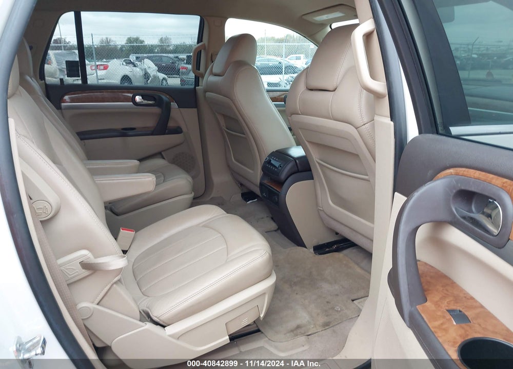 2011 BUICK ENCLAVE 1XL VIN: 5GAKRBEDXBJ224400