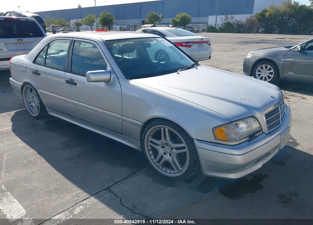 1995 MERCEDES-BENZ C 36 VIN: WDBHM36E8SF252282