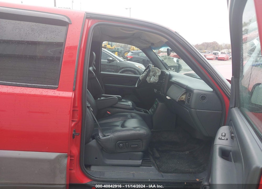 2002 CHEVROLET AVALANCHE 1500 VIN: 3GNEK13T32G349140