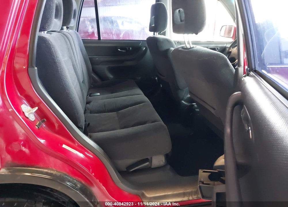 2000 HONDA CR-V EX VIN: JHLRD1864YC020551