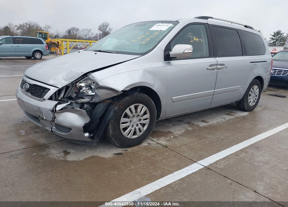 2011 KIA SEDONA LX VIN: KNDMG4C79B6384955