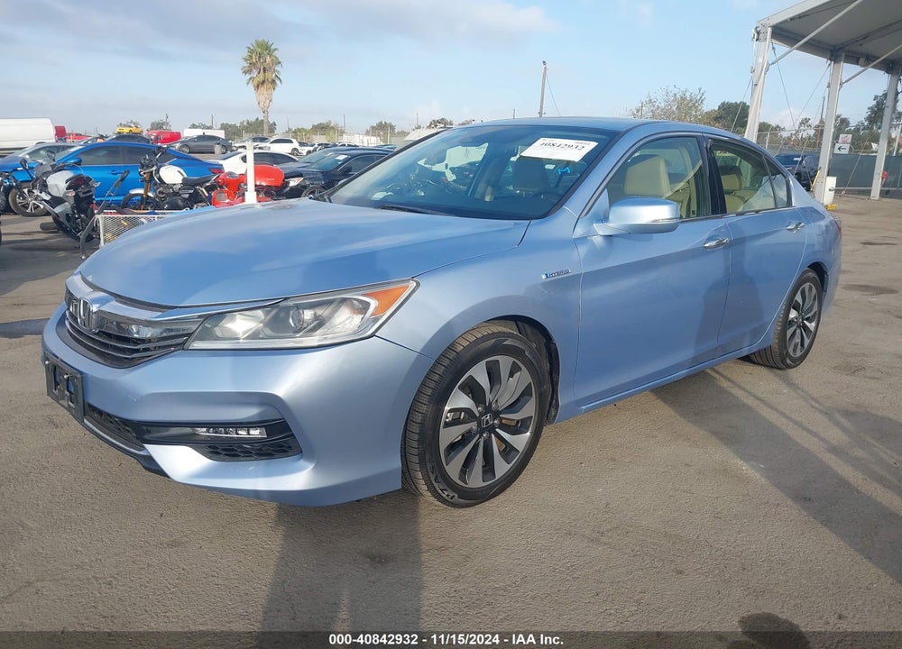 2017 HONDA ACCORD HYBRID VIN: JHMCR6F51HC024583