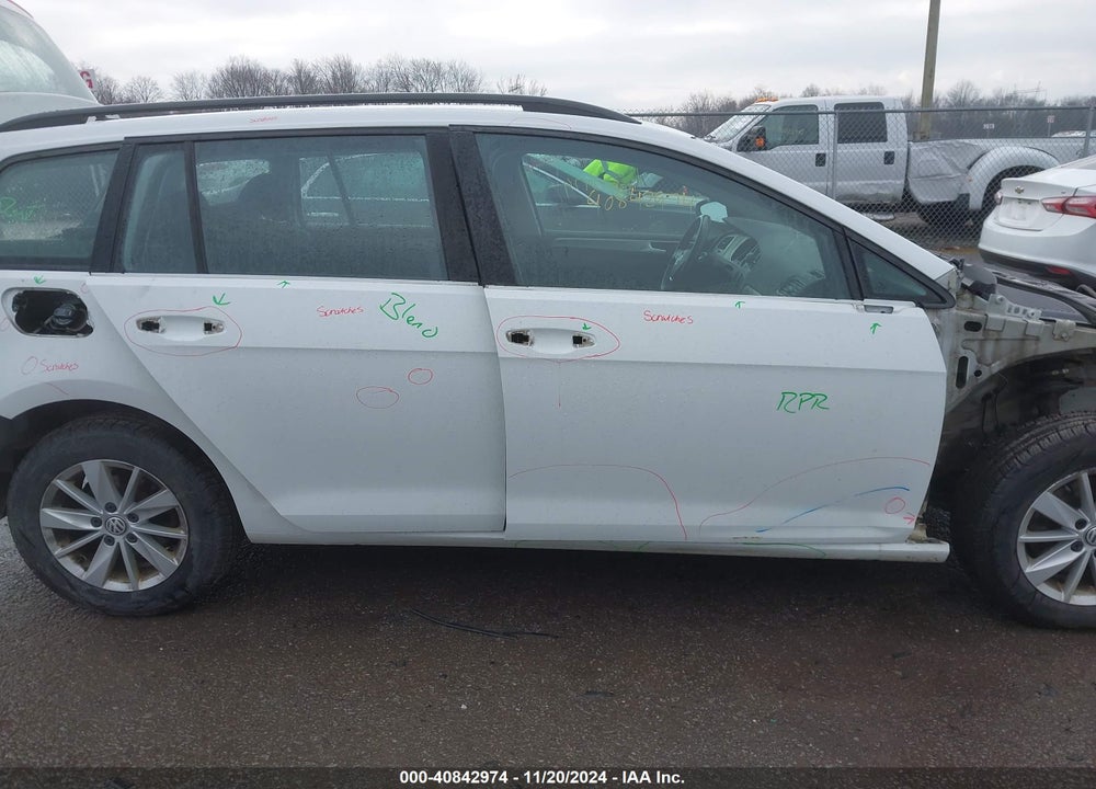 2016 VOLKSWAGEN GOLF SPORTWAGEN TSI S 4-DOOR VIN: 3VWC17AU7GM522696