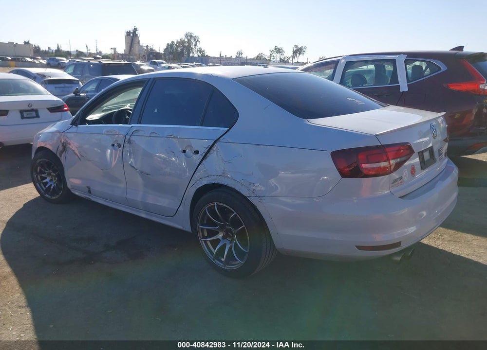 2017 VOLKSWAGEN JETTA 1.4T S VIN: 3VW2B7AJ1HM245995