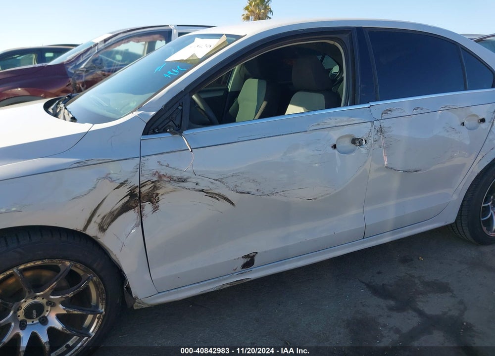2017 VOLKSWAGEN JETTA 1.4T S VIN: 3VW2B7AJ1HM245995