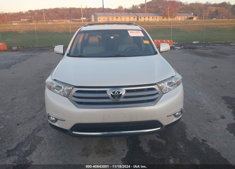 2013 TOYOTA HIGHLANDER LIMITED V6 VIN: 5TDDK3EH5DS194636