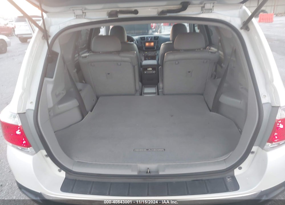 2013 TOYOTA HIGHLANDER LIMITED V6 VIN: 5TDDK3EH5DS194636