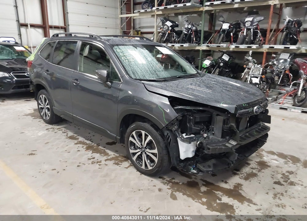2023 SUBARU FORESTER LIMITED VIN: JF2SKAPC8PH487244