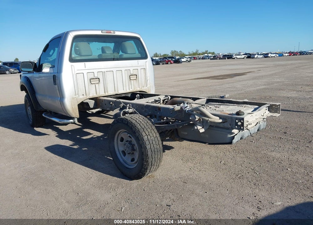 2012 FORD F-350 CHASSIS XL VIN: 1FDRF3F60CEB92249