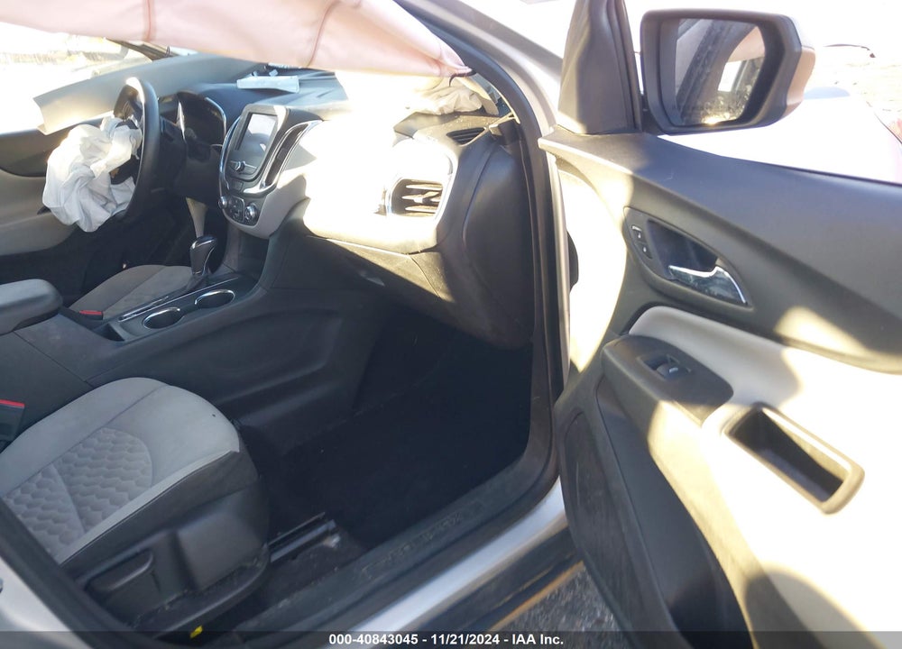 2020 CHEVROLET EQUINOX FWD LS VIN: 3GNAXHEV4LS666155