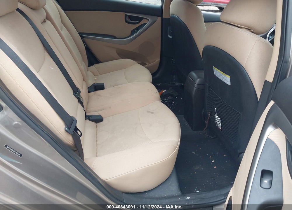 2013 HYUNDAI ELANTRA VIN: 5NPDH4AE4DH392646