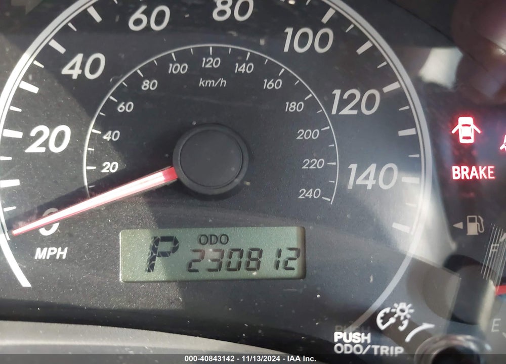 2010 TOYOTA COROLLA LE VIN: JTDBU4EE3AJ070113