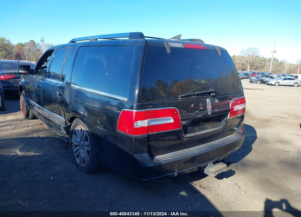 2011 LINCOLN NAVIGATOR L VIN: 5LMJJ3J55BEJ09355