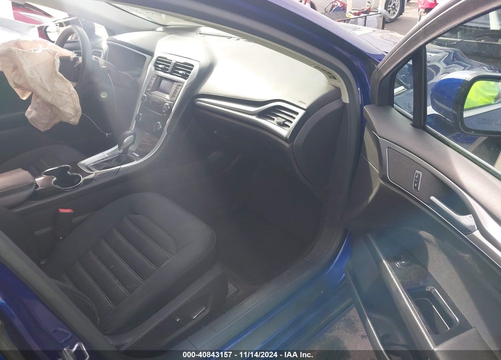 2015 FORD FUSION SE VIN: 3FA6P0HD6FR302808